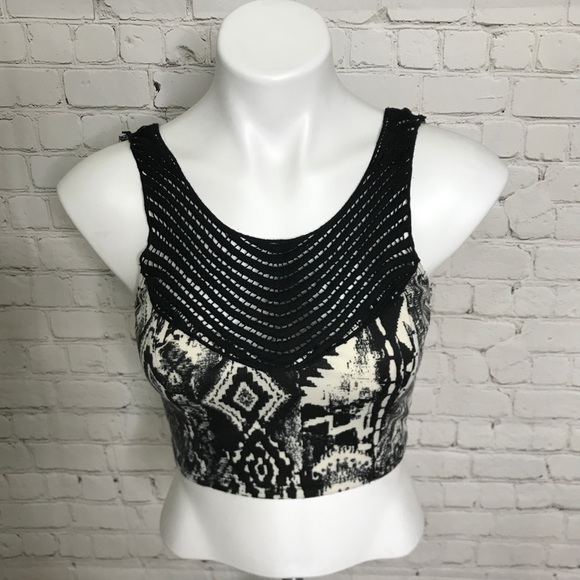 Elodie S Boho Bohemian Aztec Pattern Crop Top - Picture 5 of 8
